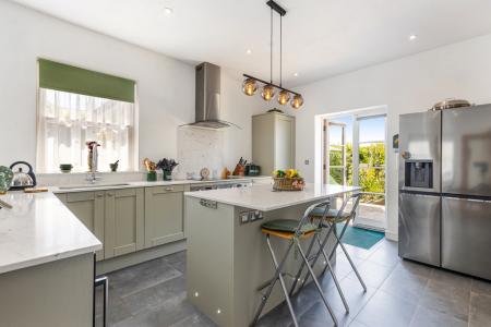 A11 - 9 Cator, Stoke