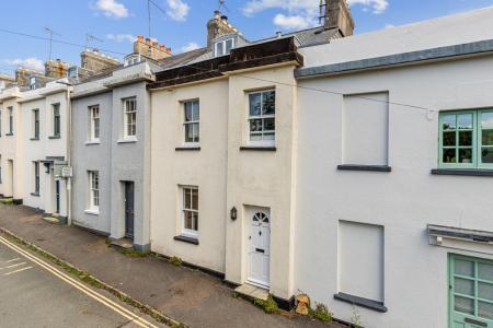 A15 - 9a Seymour Pla