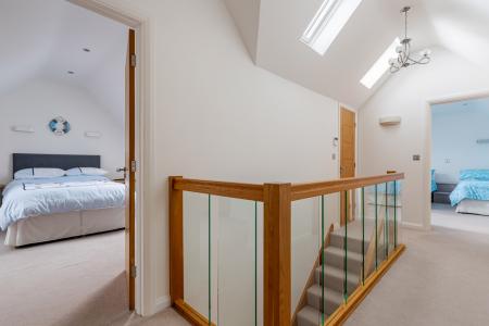 18 Bed 5 En Suite 25