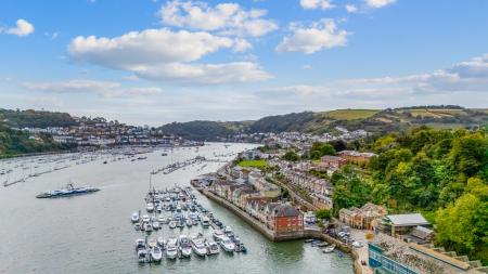 A11 - 14 Dart Marina