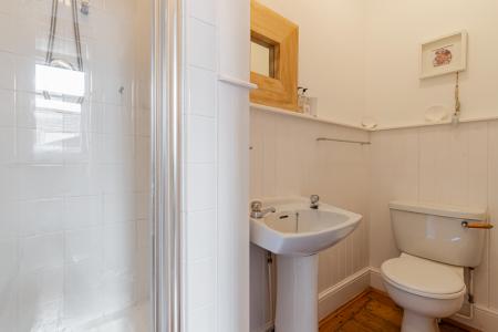 13 En Suite 69 South