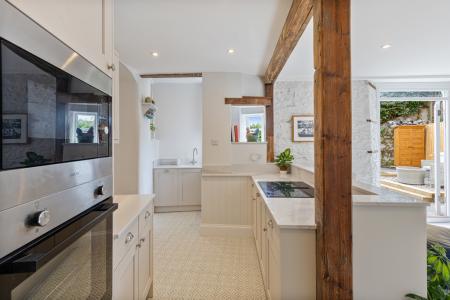 10 Kitchen Windrush