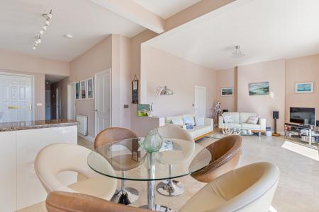 13 Kitchen to Dining