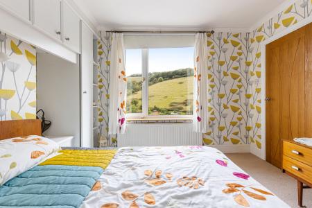 A17 - 7 Broad Park D