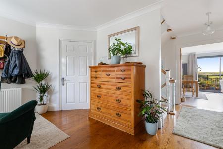 26 Sitting Room 59 S