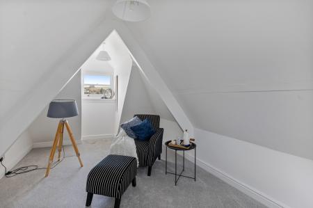 A07 - Flat 1a Church