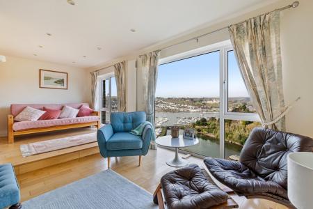 12 Sitting Room View