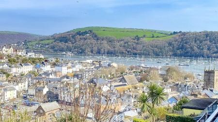 4-WhatsApp Image 202