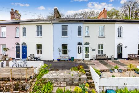 1 Front 19 Coombe Ro