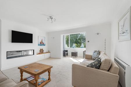 14 Sitting Room.JPG