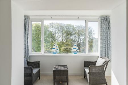 16 Sitting Room.JPG