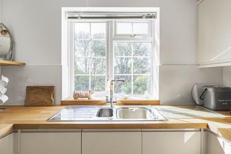 38 Kitchen