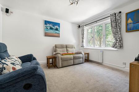 33 Sitting Room.JPG