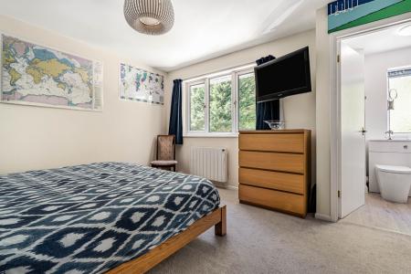 5 Main Bedroom.JPG