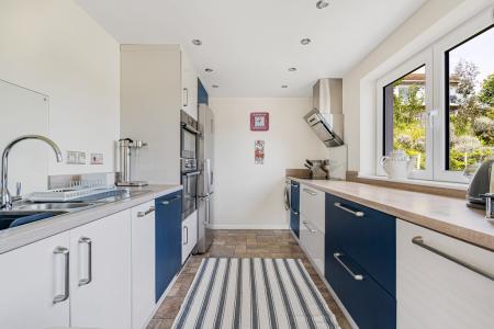 38 Kitchen