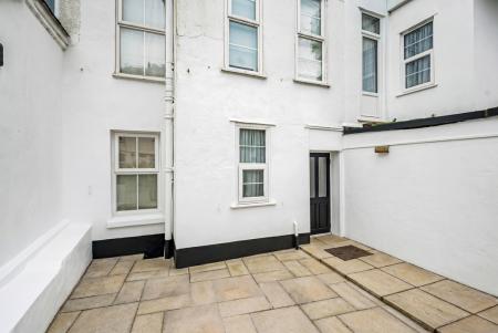19 Rear Patio
