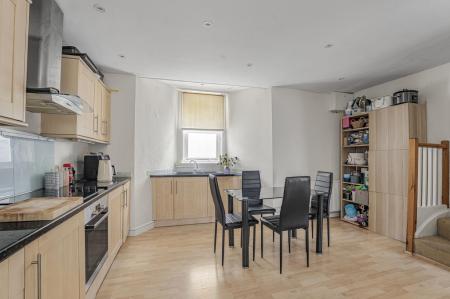 20 Kitchen