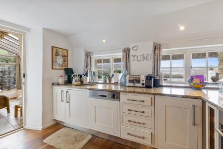 11 Kitchen