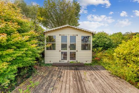 9 Summer House