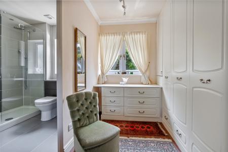 22 Dressing Area