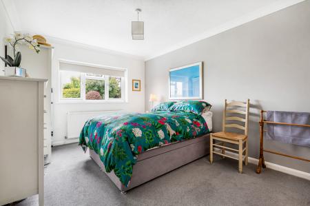 26 Bedroom.JPG