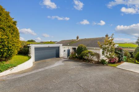 A04 - 1 Wingfield Th