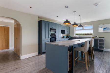 A14 - 1 Wingfield Th