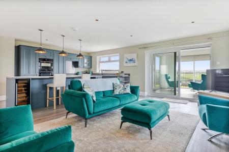 A18 - 1 Wingfield Th