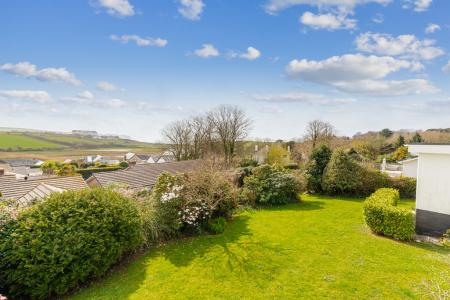 A08 - 1 Wingfield Th