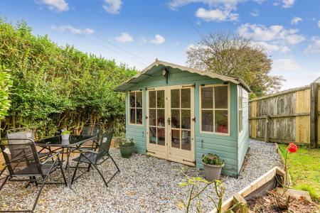 A13 - 2 Woodlands, C