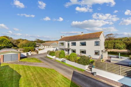 A03 - Holbrook Farm,