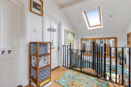 A21 - Bay Tree Cotta