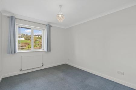 33 Mead Drive - Bath