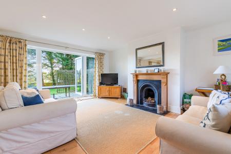 A10 - Homefield Hous