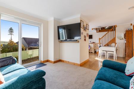 A12 - 3 Ashwood Clos