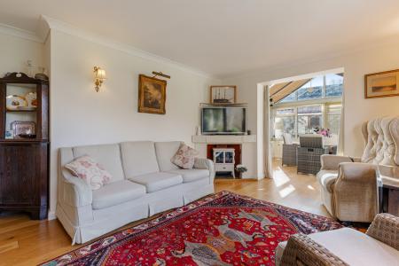 A17 - Broadhurst Sou