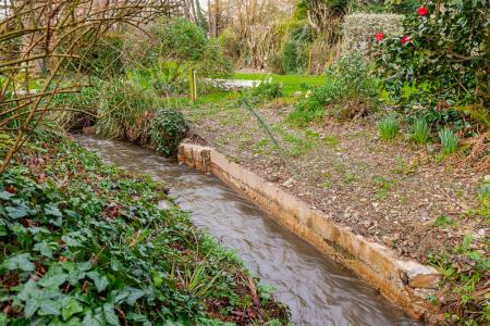 A11 - Broadhurst Sou