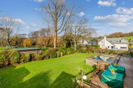 A04 - Broadhurst Sou