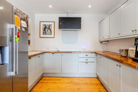 A11 - Nimrod Kiln La