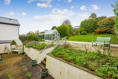 A06 - Lower Warren R