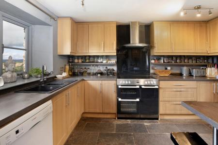 3NorthUptonBarns2024
