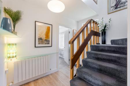 A20 - 4 The Precinct