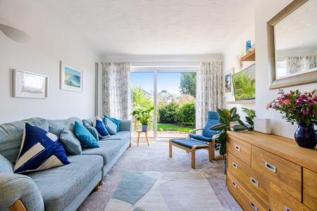 A15 - 4 The Precinct