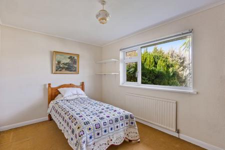 A16 - 22 Glebeland C