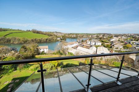 1439488-11-69d50c1c0