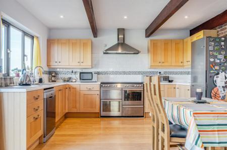 1439488-20-69d50e478