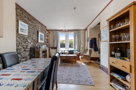 A19 - Flat 1 The Cap