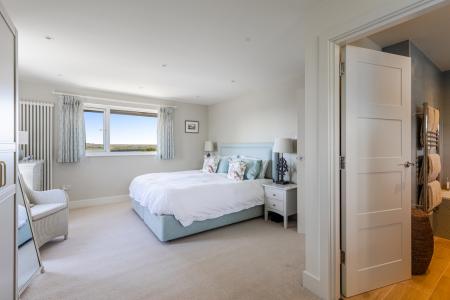 A27 - Ridge House We