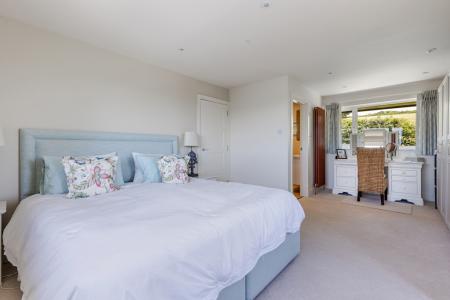 A29 - Ridge House We