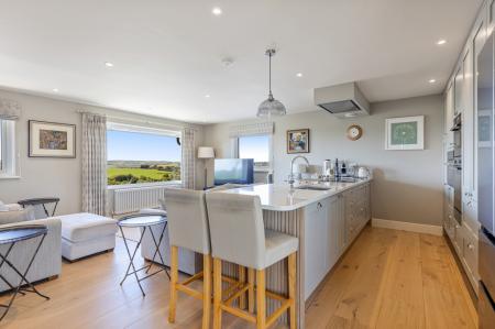 A17 - Ridge House We